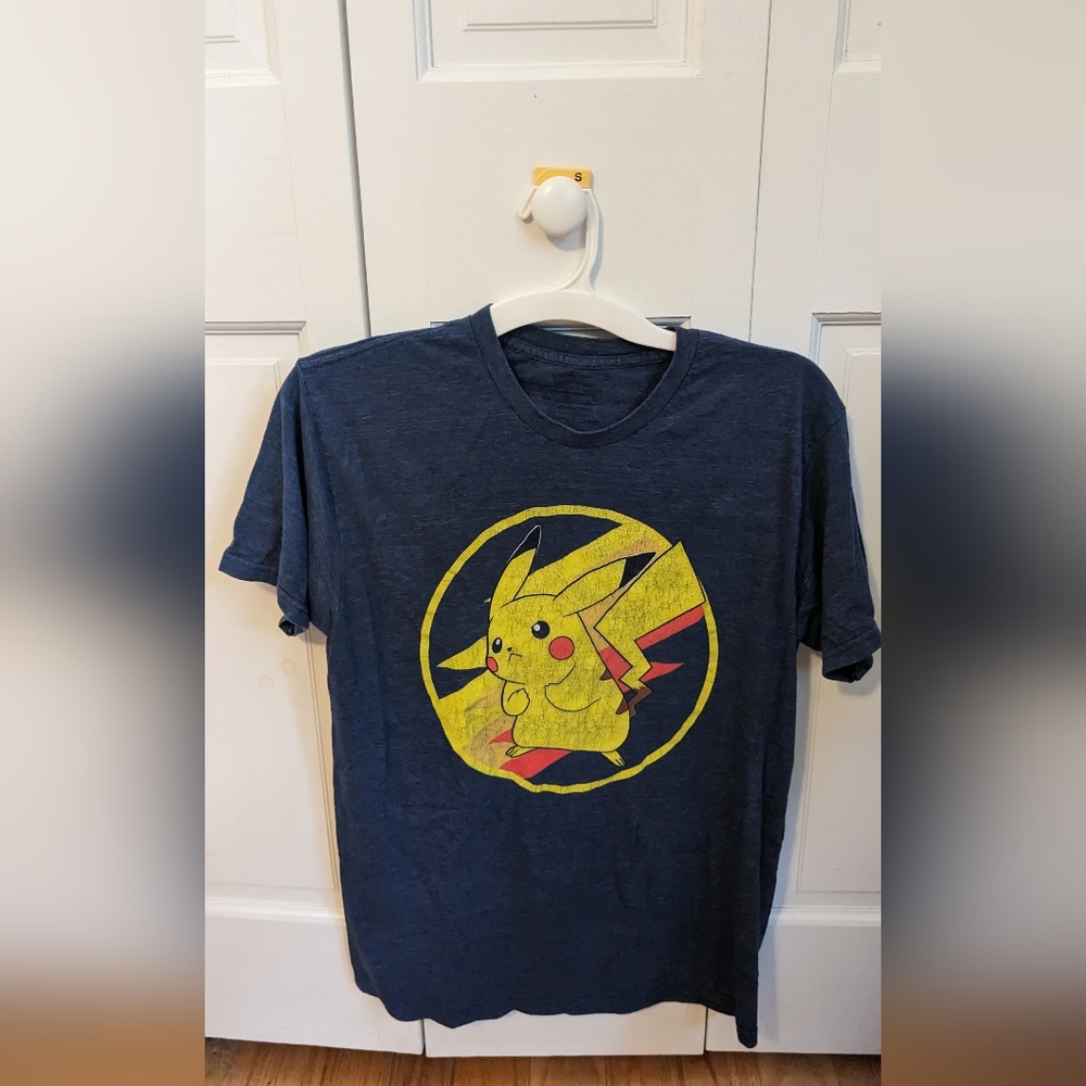 Pikachu Shirt - crackled